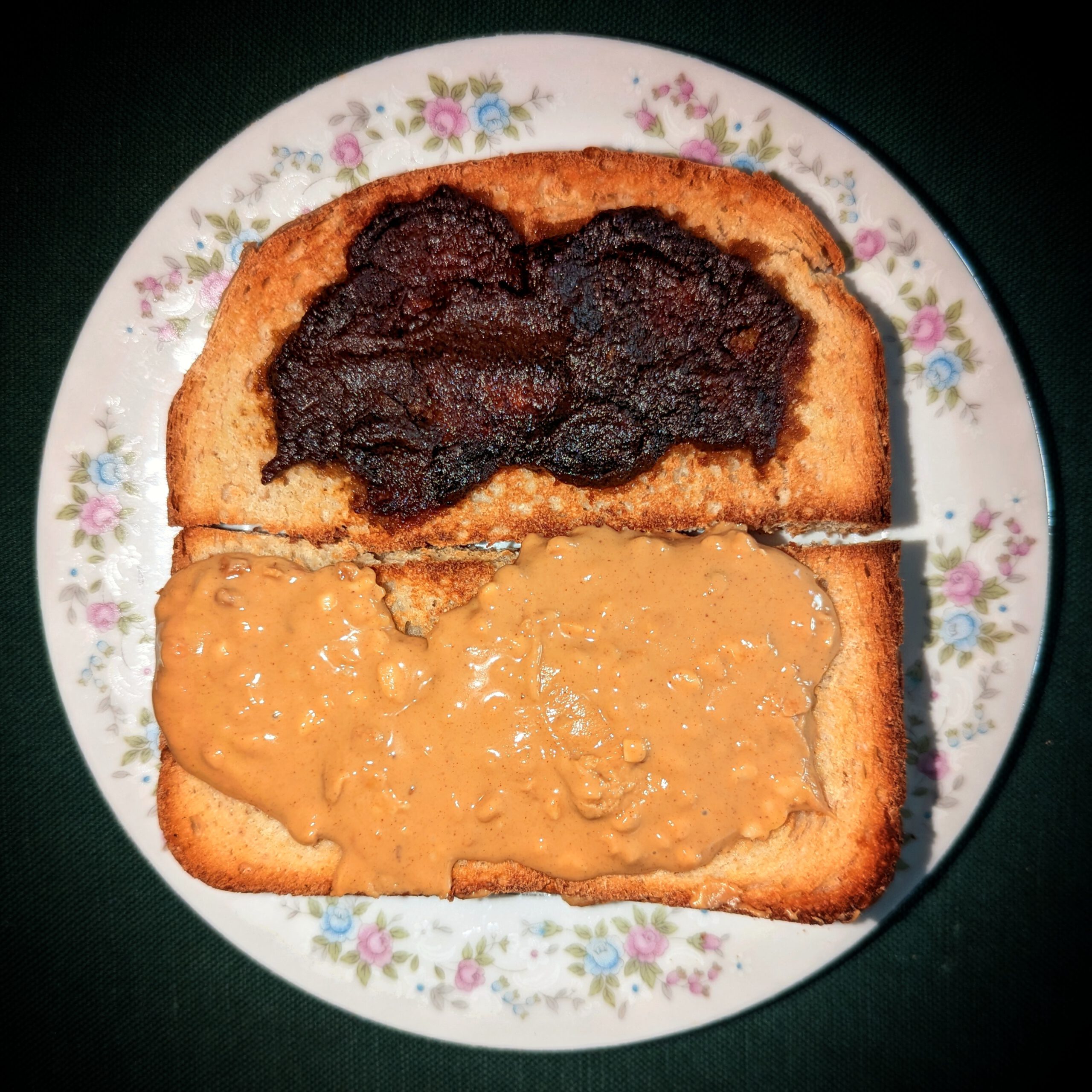 Apple & Peanut Butter Toast