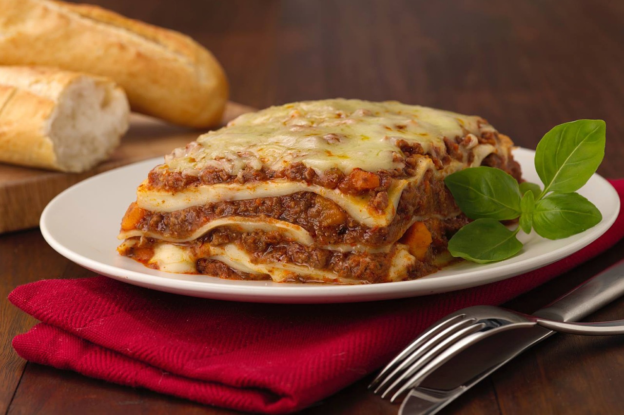 Lasagna (image credits: pixabay)