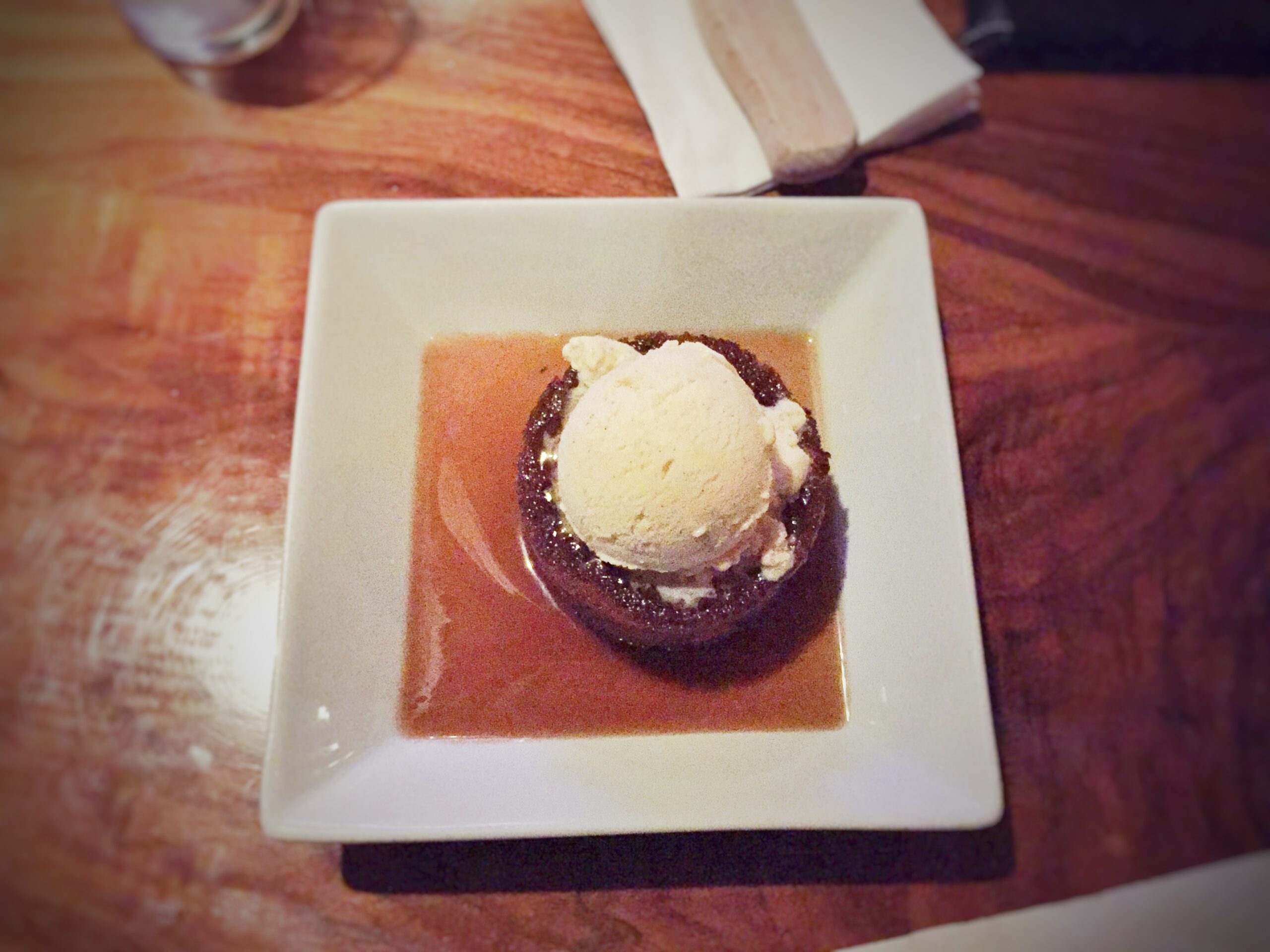 The Origins of Kentucky Bourbon Cake (image credits: wikimedia)