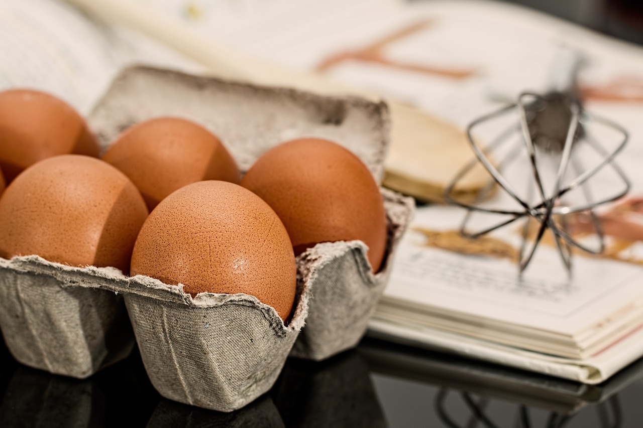 The Role of Eggs in High-Altitude Baking (image credits: pixabay)