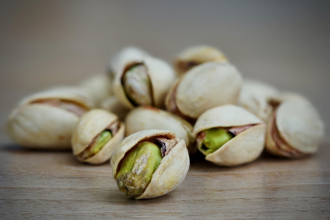 Pistachio: The Viral Flavor Dominating Desserts in 2025