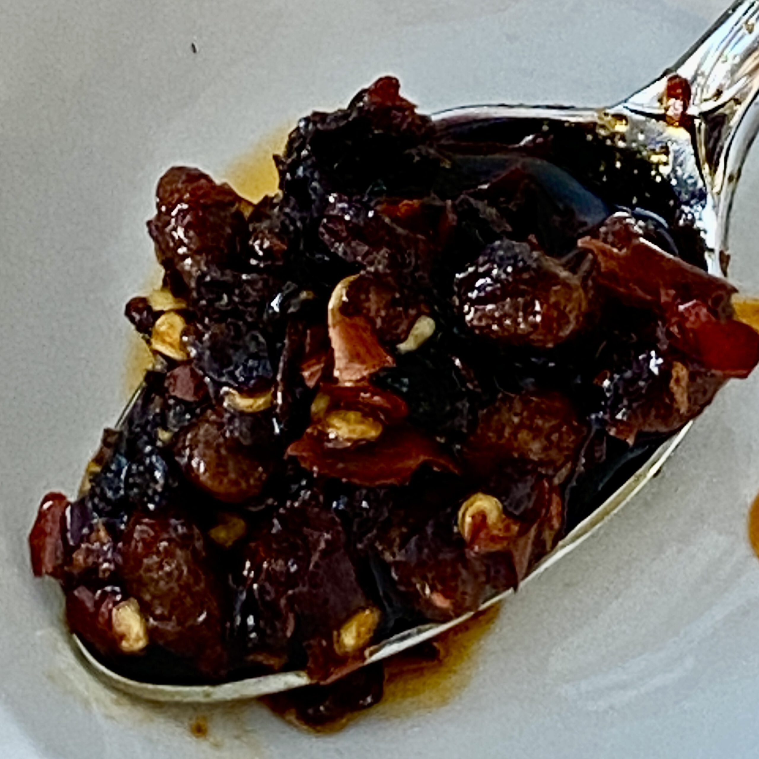 Chili Crisp Craze: The Spicy Condiment Heating Up American Kitchens