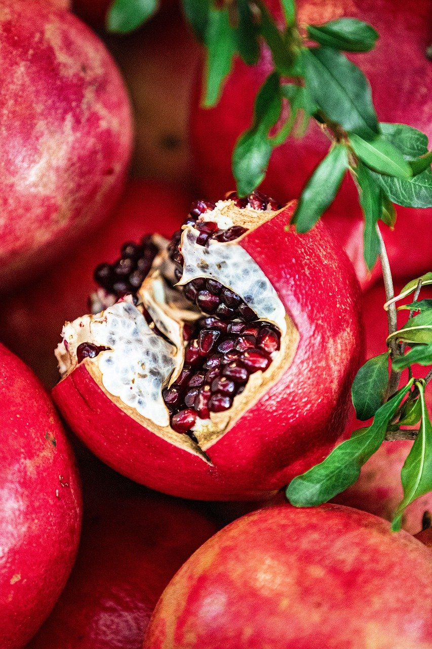 10 Fruits That Naturally Lower Blood Pressure