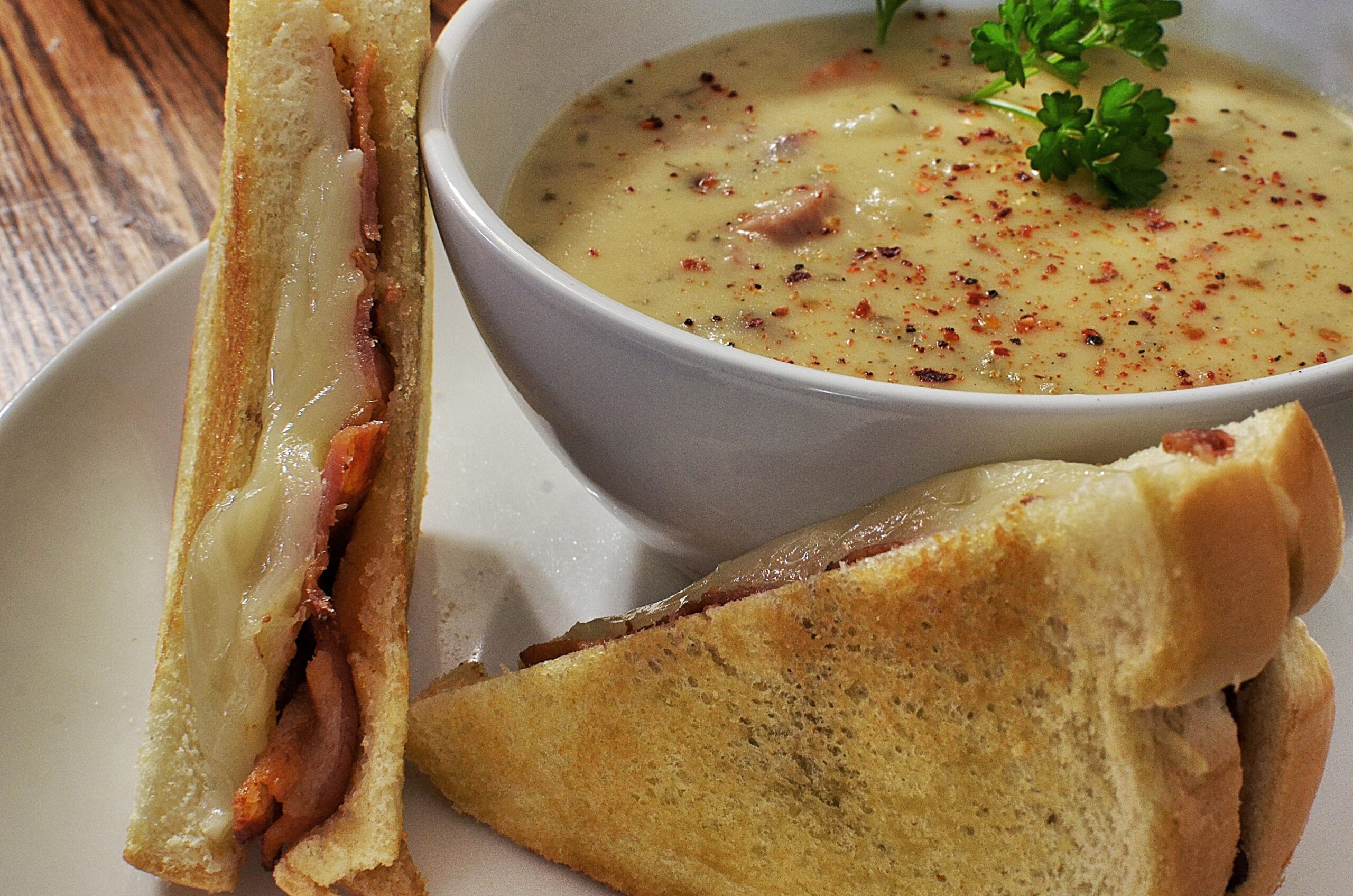 The Unexpected Trick That Makes Grilled Cheese Gourmet