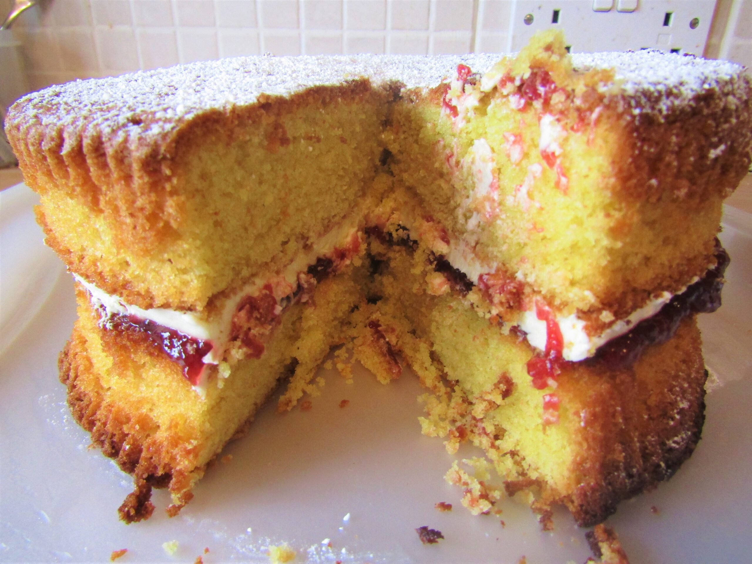 The Victorian Cakes That Once Ruled High Society Tea Tables