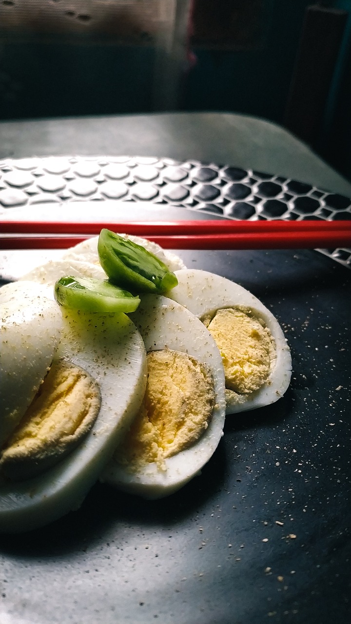 Top 9 Fat-Fighting Snacks That Tame Hunger and Burn Calories