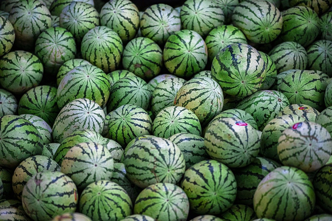 10 Fruits That Naturally Help Lower Blood Pressure