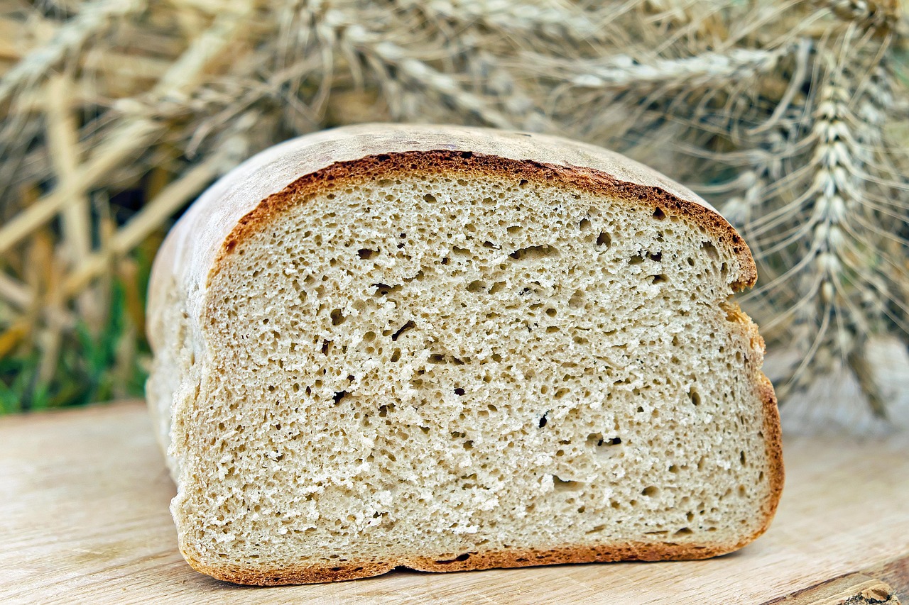Cloud Bread is Trending—Sourdough is Out in 2025’s Biggest Baking Shift