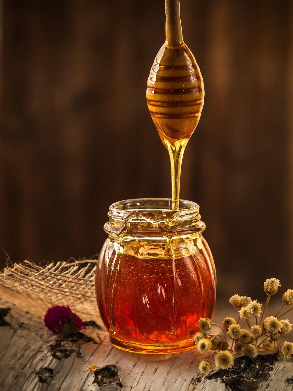 Is Honey Truly Healthier Than Sugar—or Just Marketing?