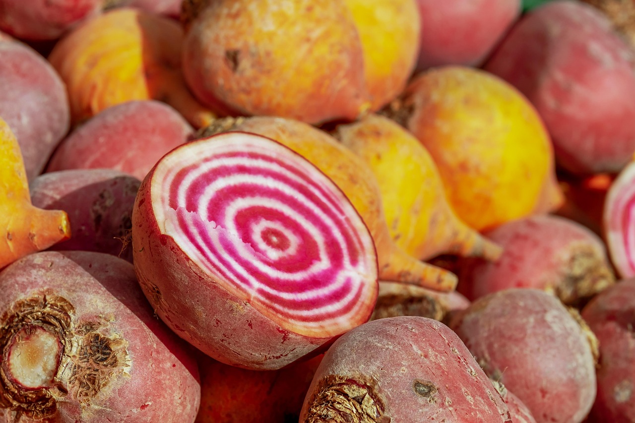 8 Superfoods to Beat Hypertension