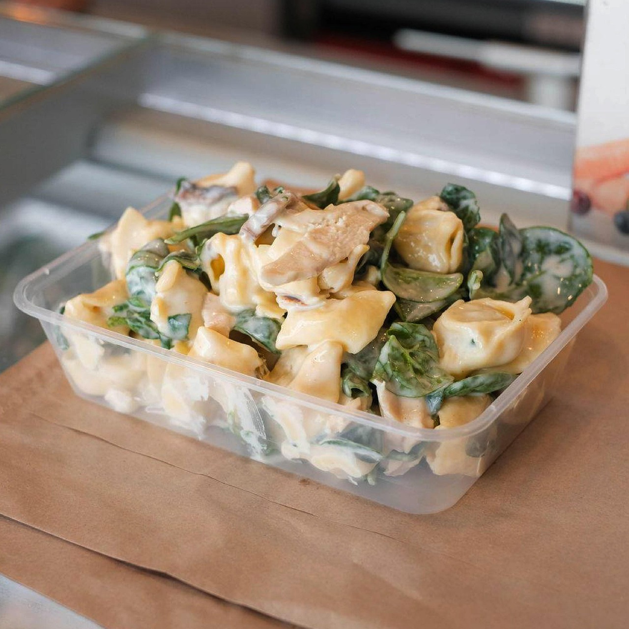 How Old Storage Containers Can Impact Your Food’s Flavor and Safety