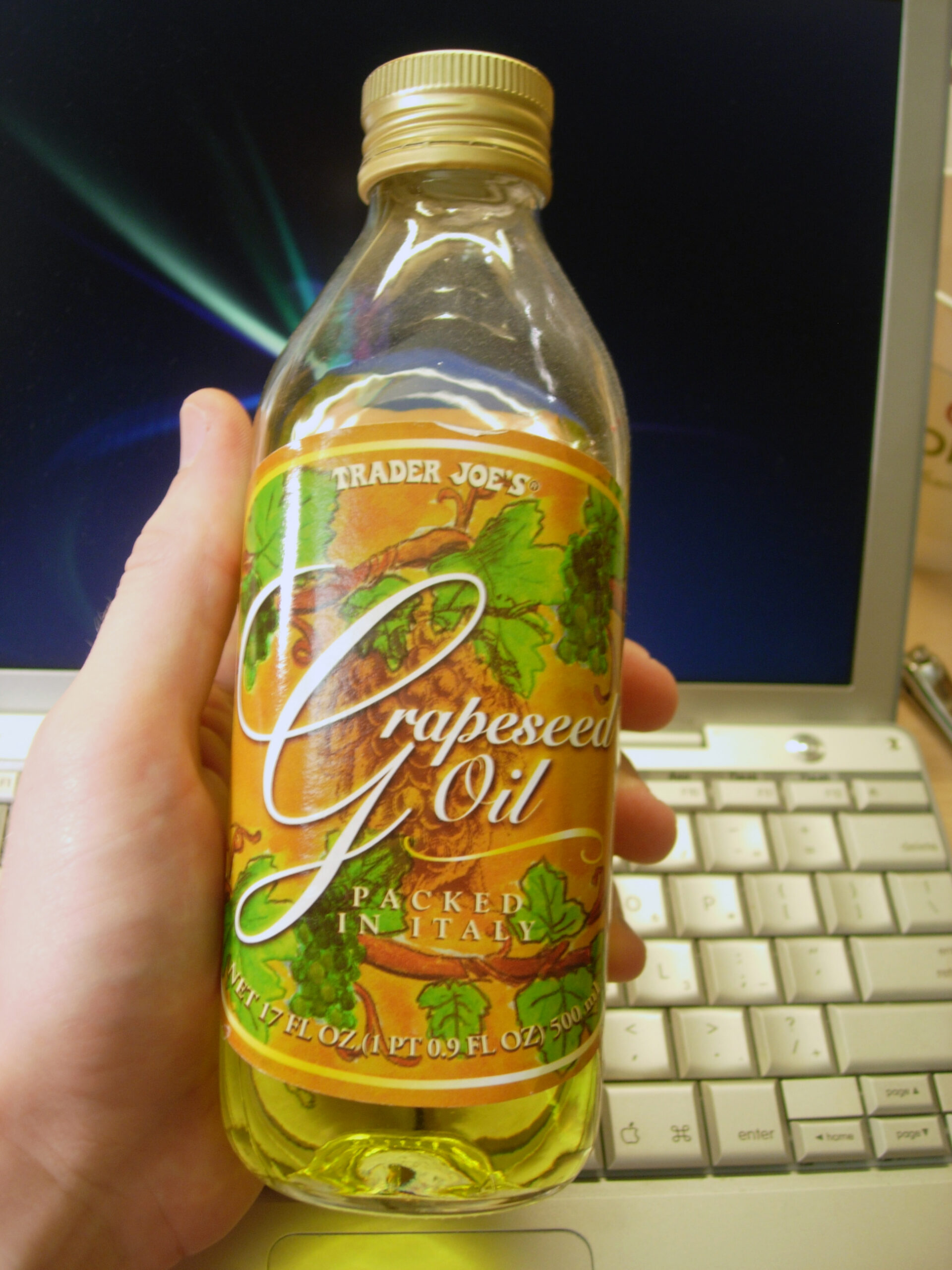 The 8 Best Oils That Don't Raise Your Cholesterol