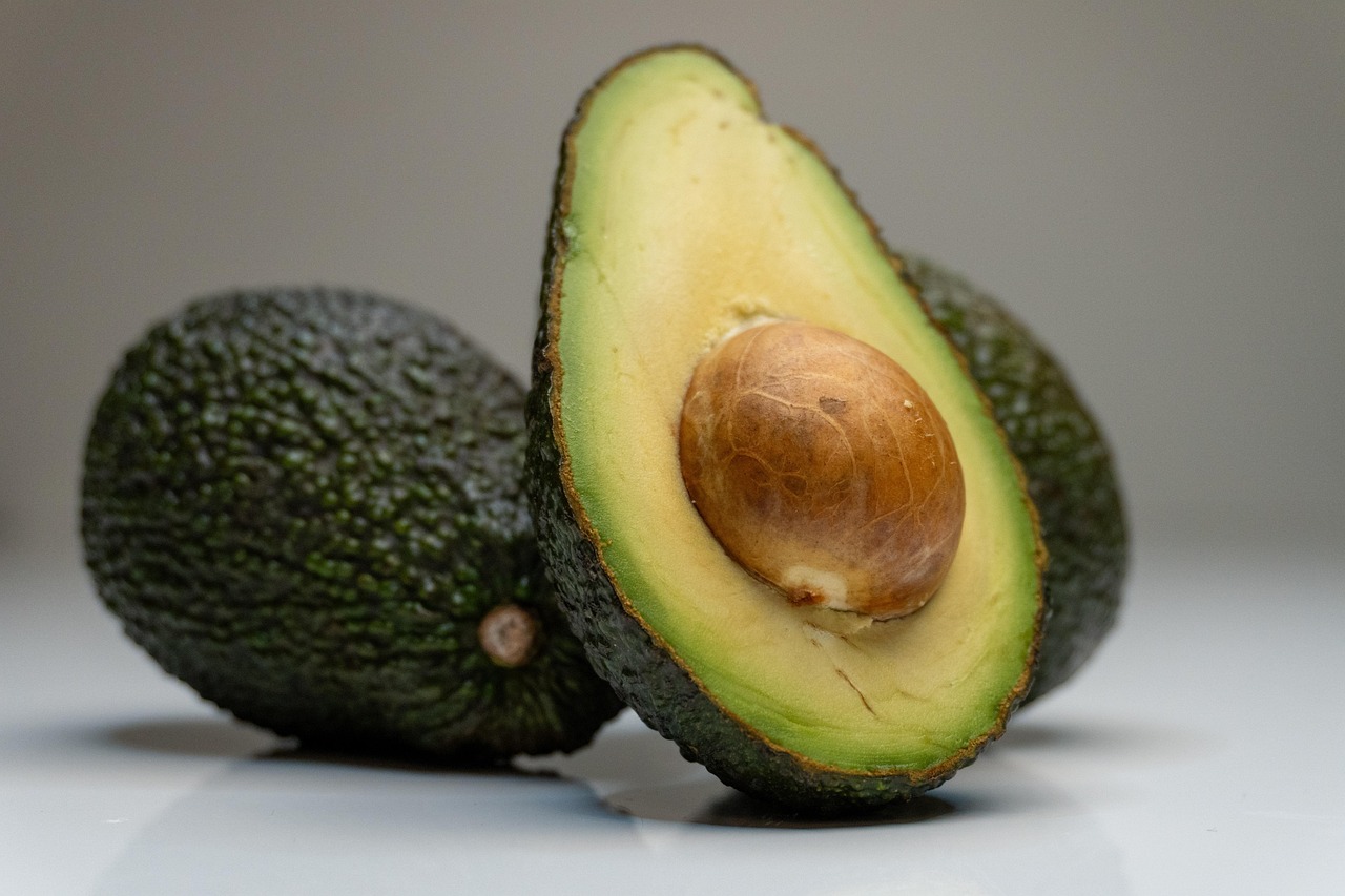 10 Fruits That Naturally Support Healthy Blood Pressure