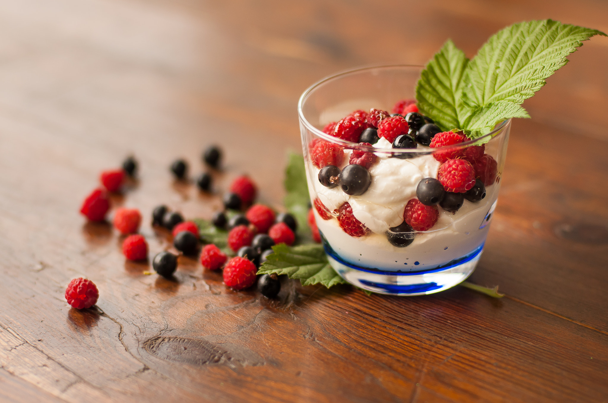 9 Snacks That Won’t Cause Blood Sugar Surges
