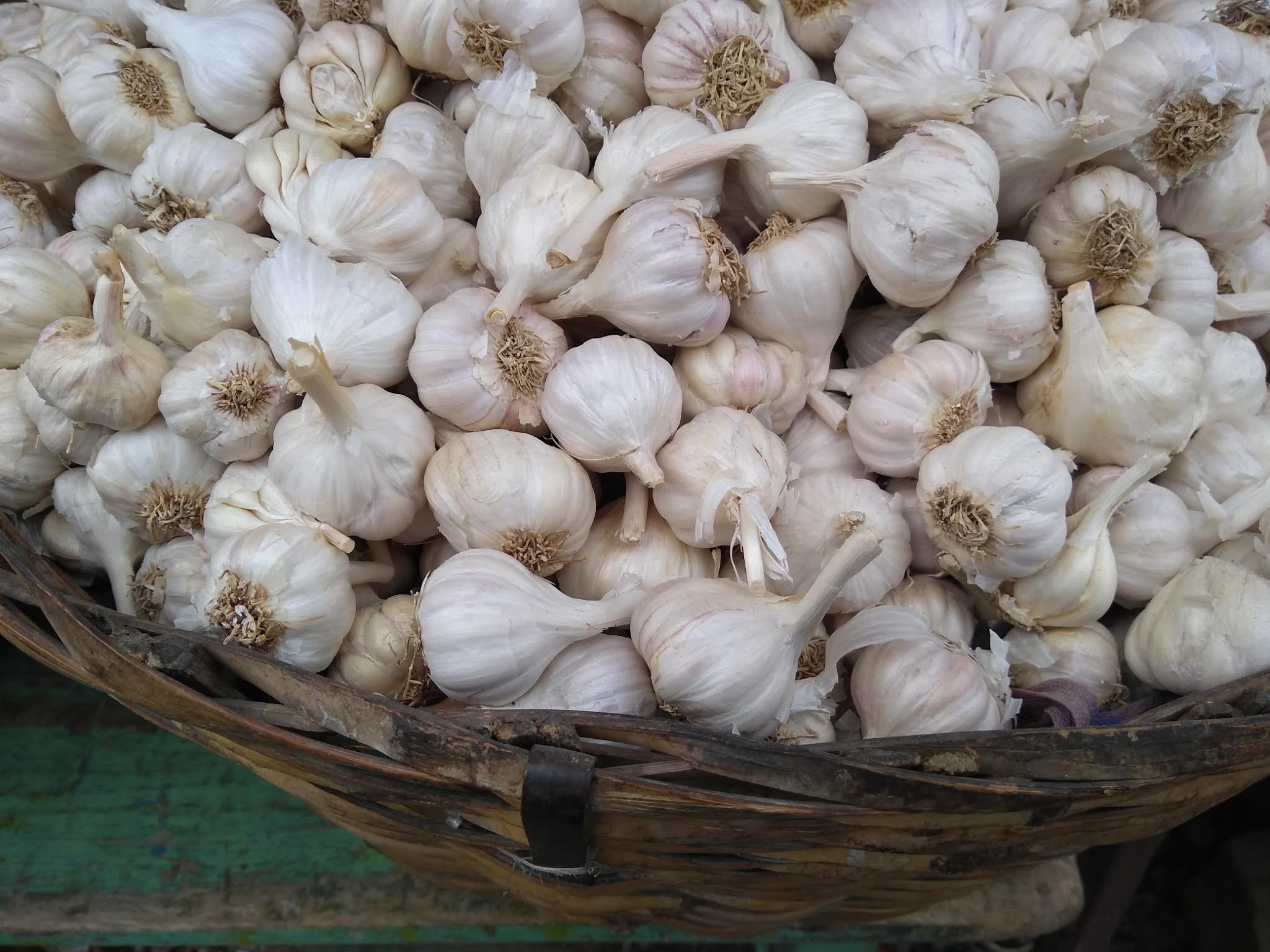 9 Top Foods That Help Clear Blocked Arteries