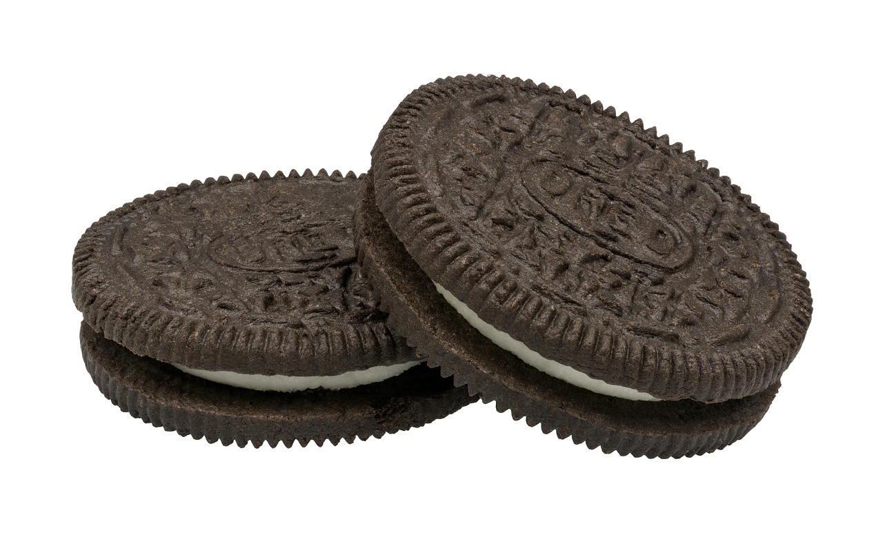 9 Snack Habits That Quietly Sabotage Your Metabolism