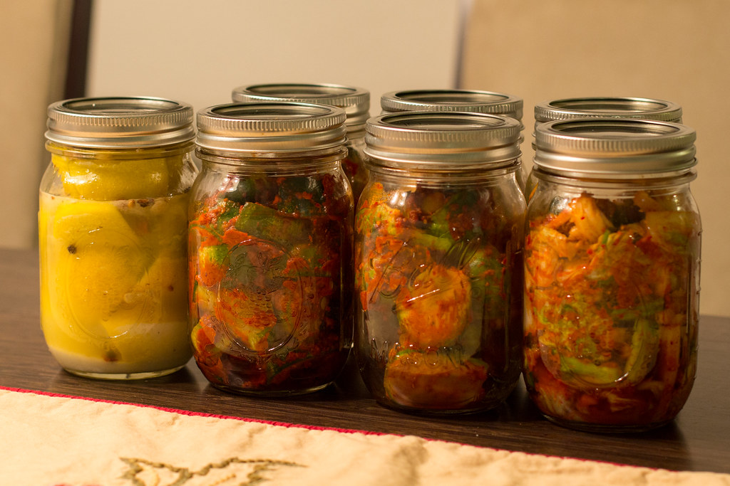 3 Gut-Friendly Foods Nutritionists Love—and 3 That Wreck Your Digestion