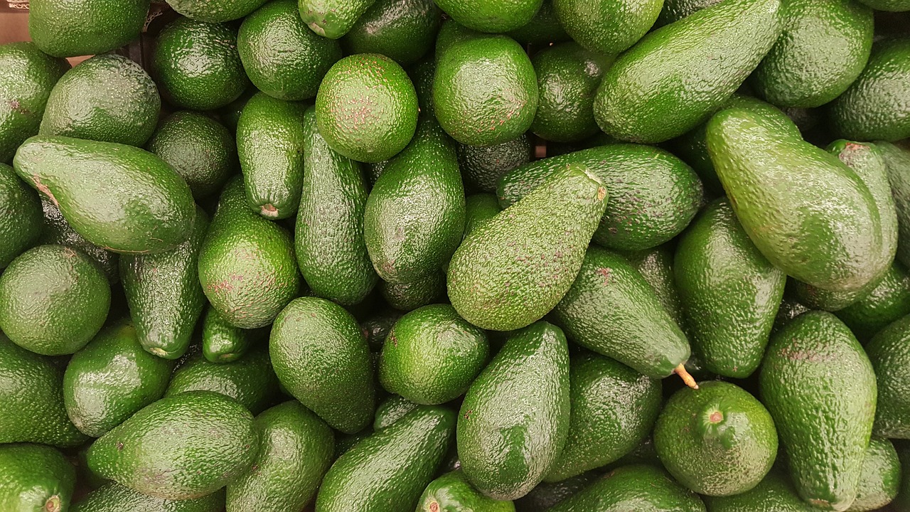 8 Fruits That Lower Blood Sugar Naturally