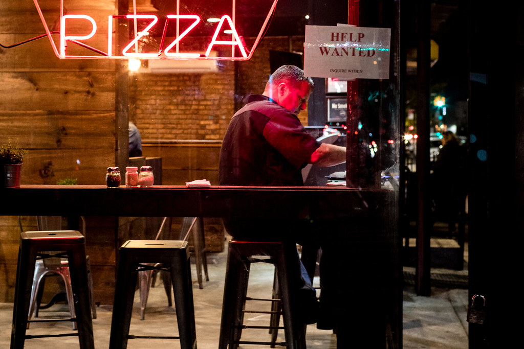 12 Dinner Habits That Undermine Weight Loss in Obese Patients