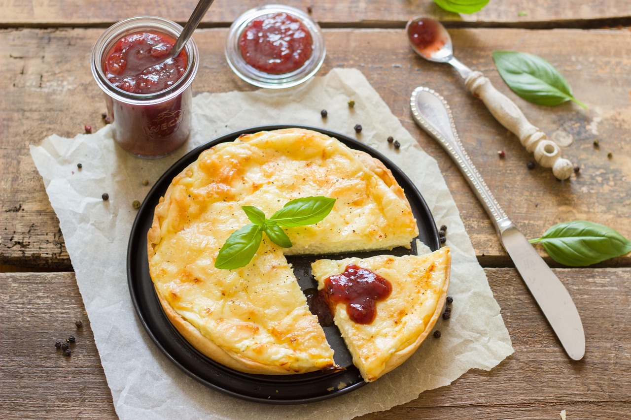 Best Bedtime Snacks for Better Sleep, According to Experts