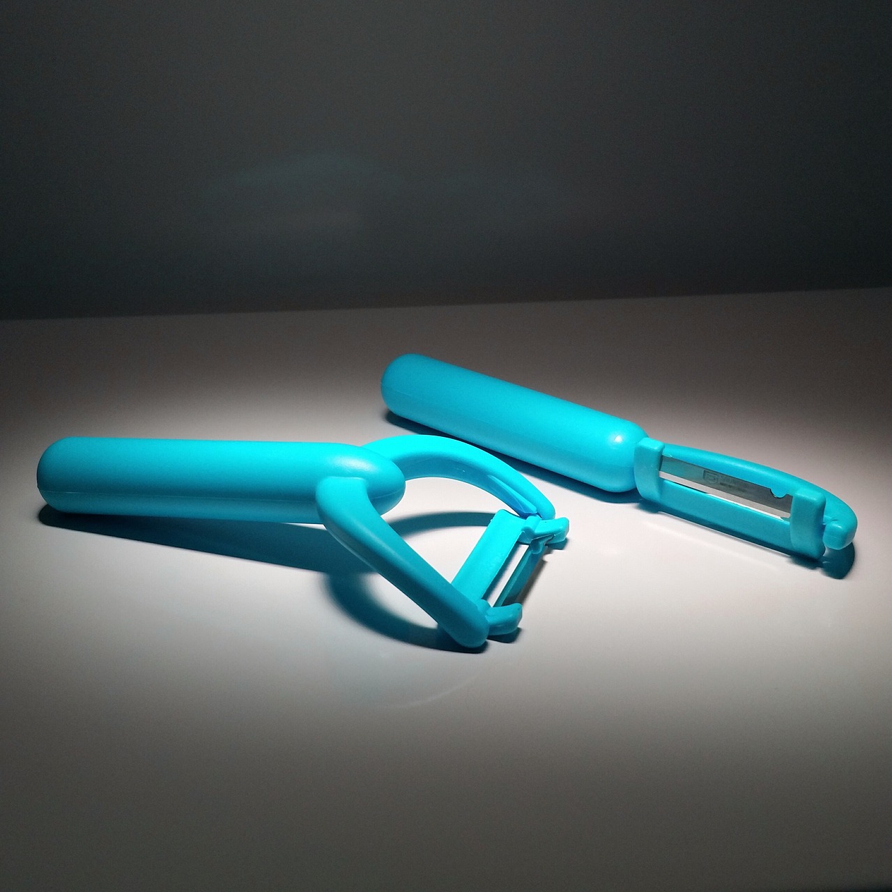 14 Things in Your Kitchen You Should Toss Right Now (But Haven't Yet)