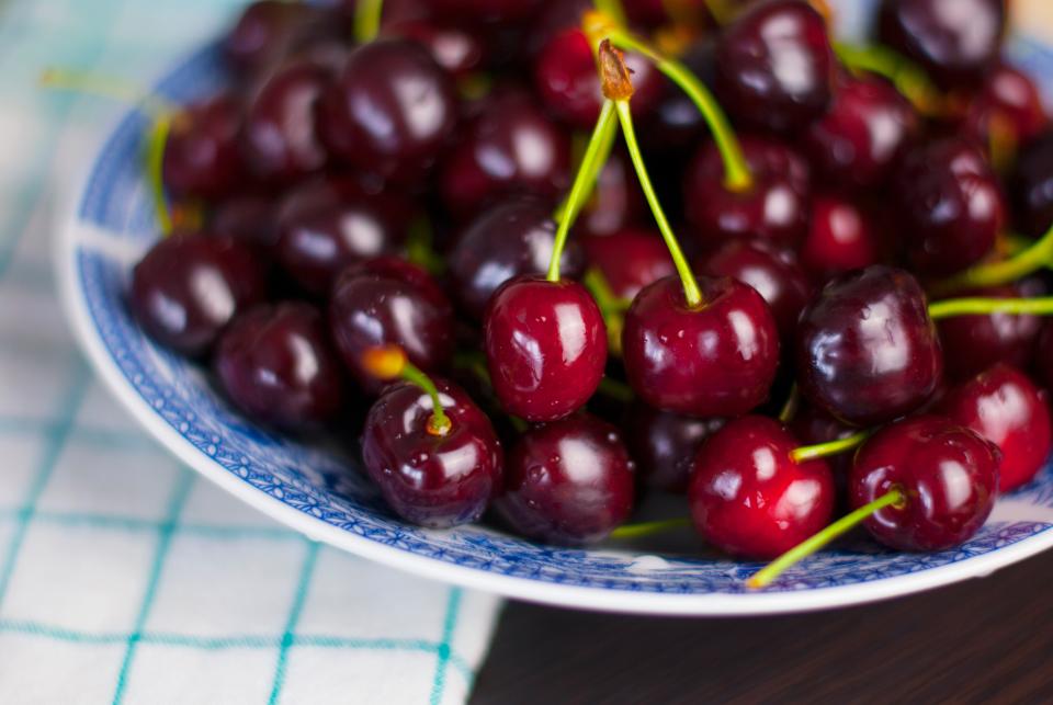We Ranked 12 Fruits by Glycemic Impact—Here's What to Skip