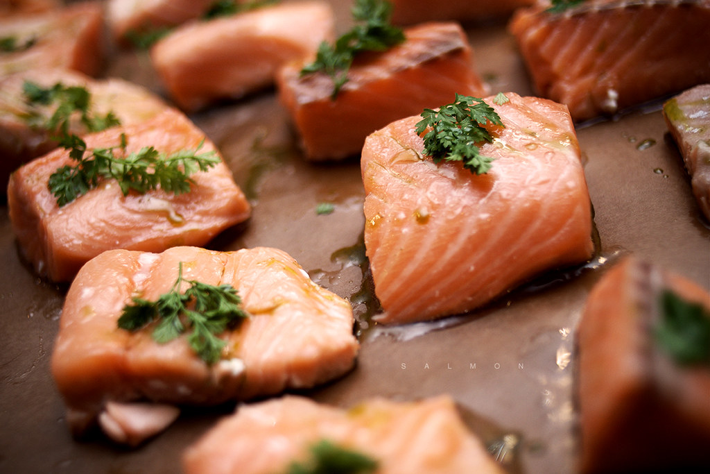 9 Healthy Bites for Weight Loss—And 3 That Work Against It