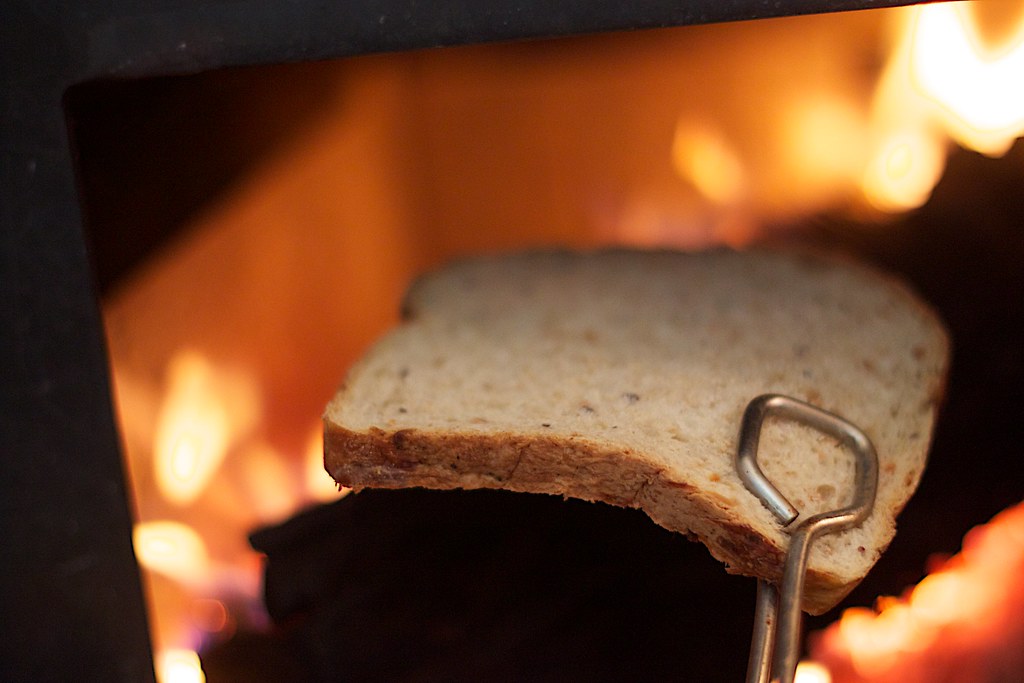 9 Toasters That Turn Into Fire Risks Quickly (But Stay in Kitchens for Years)