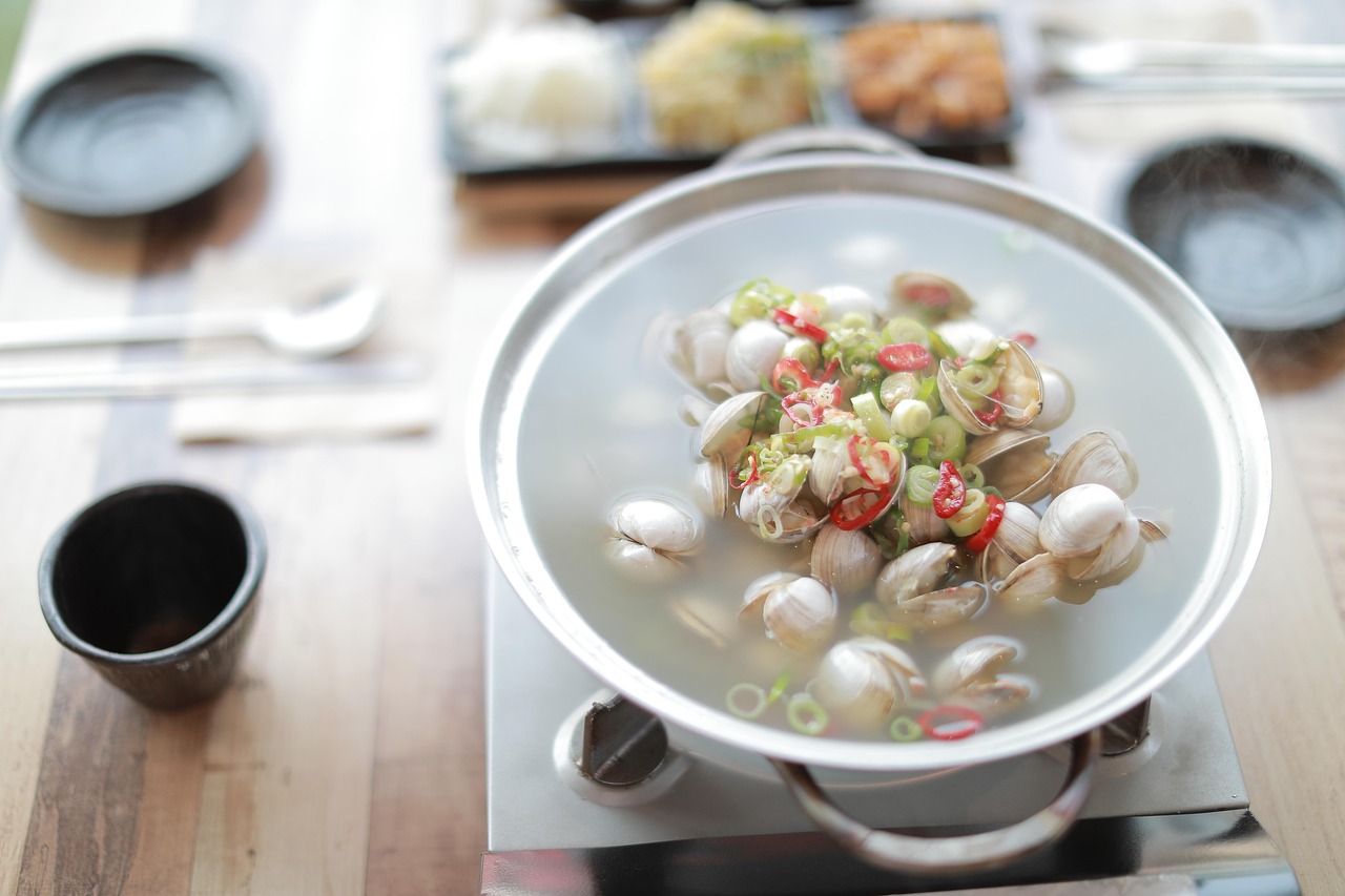 7 Soups That Separate and Spoil Fast (Though Kept for Emergencies)