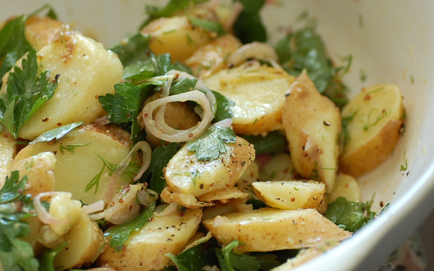 7 Surprising Foods That Can Harbor Harmful Bacteria If Not Stored Properly