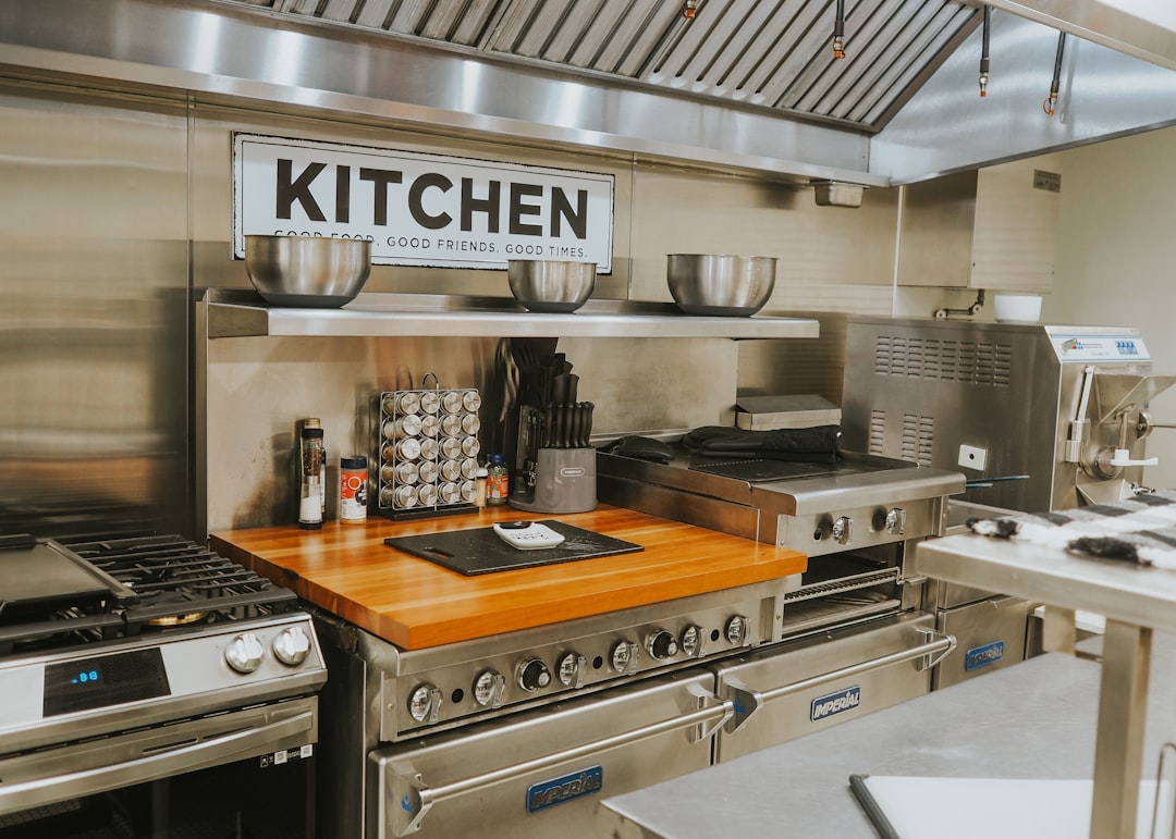 The Secret Habits That Keep Professional Kitchens Running Smoothly