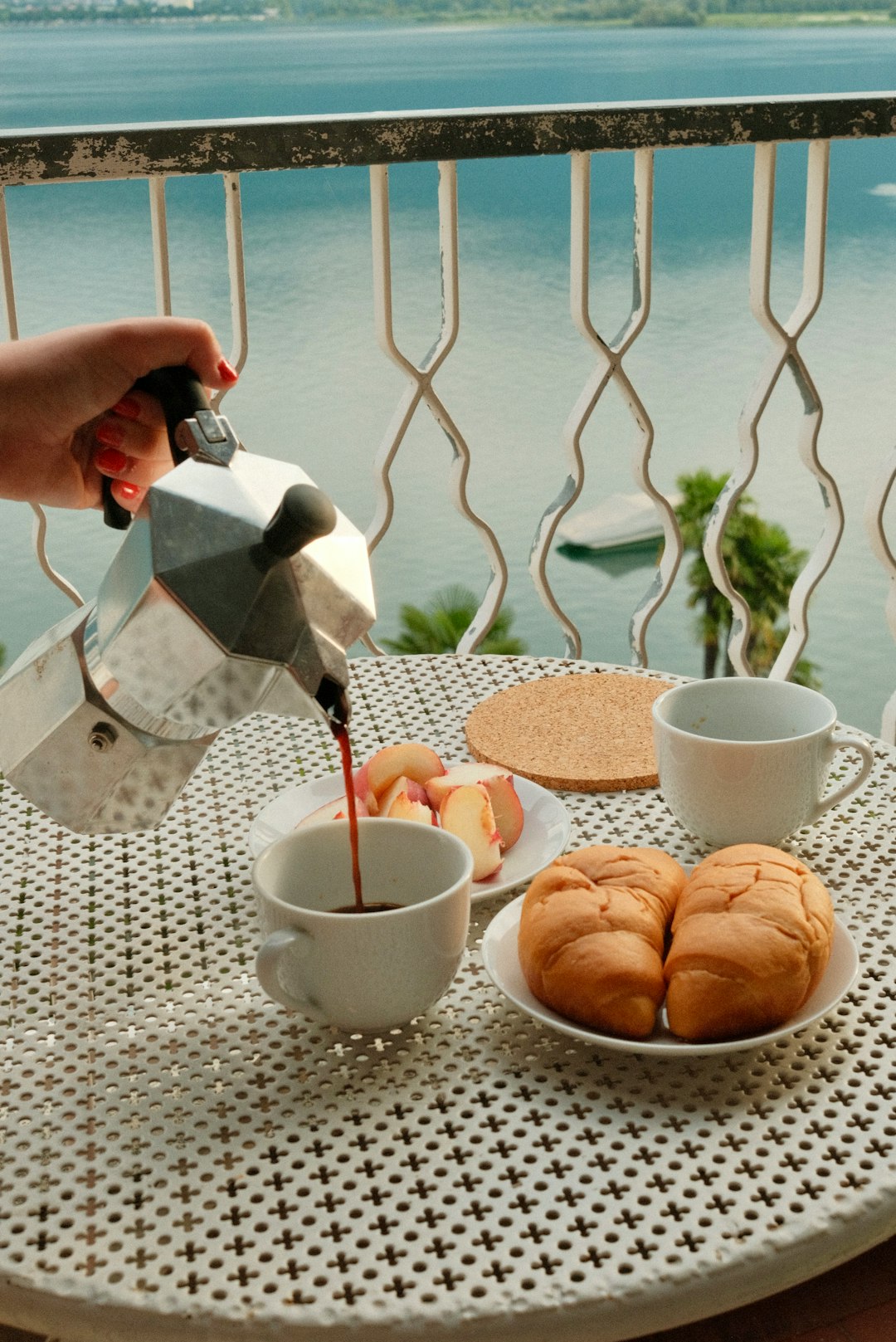 12 Breakfast Mistakes That Sabotage Your Day