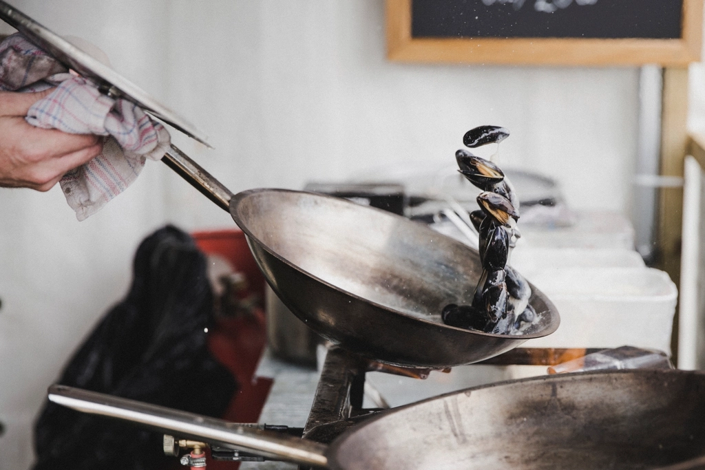 8 Cooking Shortcuts Chefs Secretly Wish You'd Stop Using