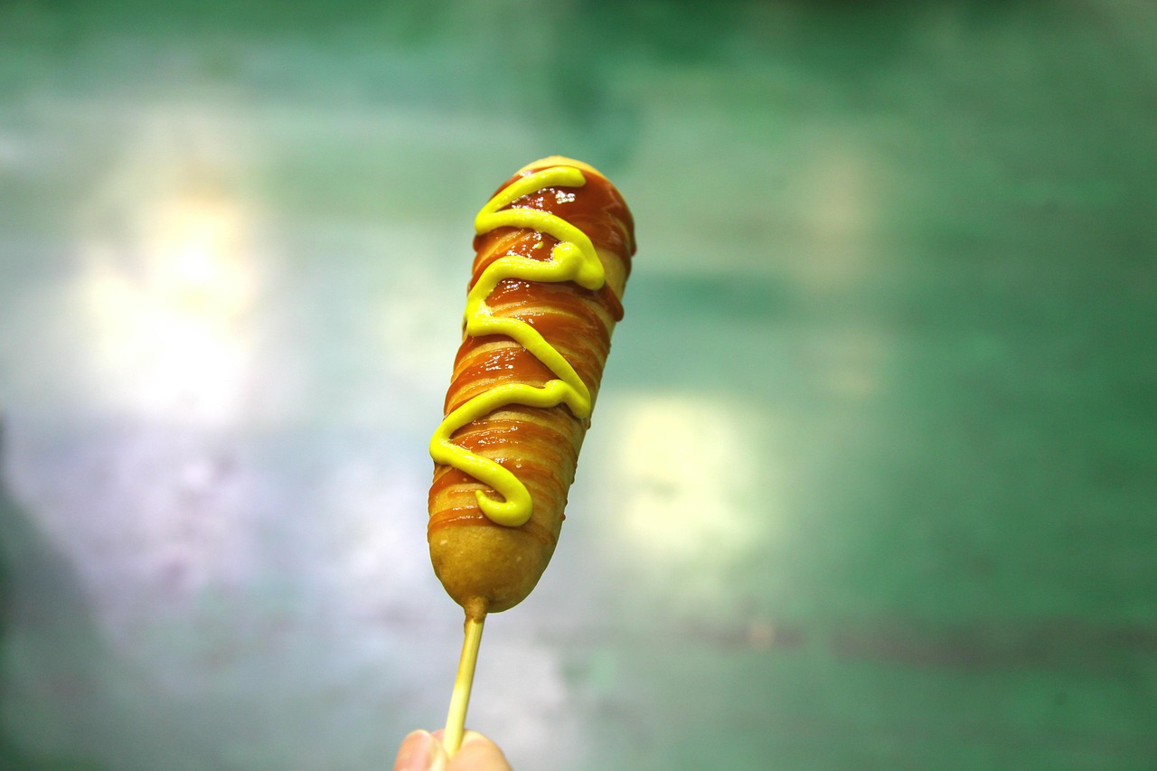 8 Weird American Foods That Only Make Sense If You Grew Up Here