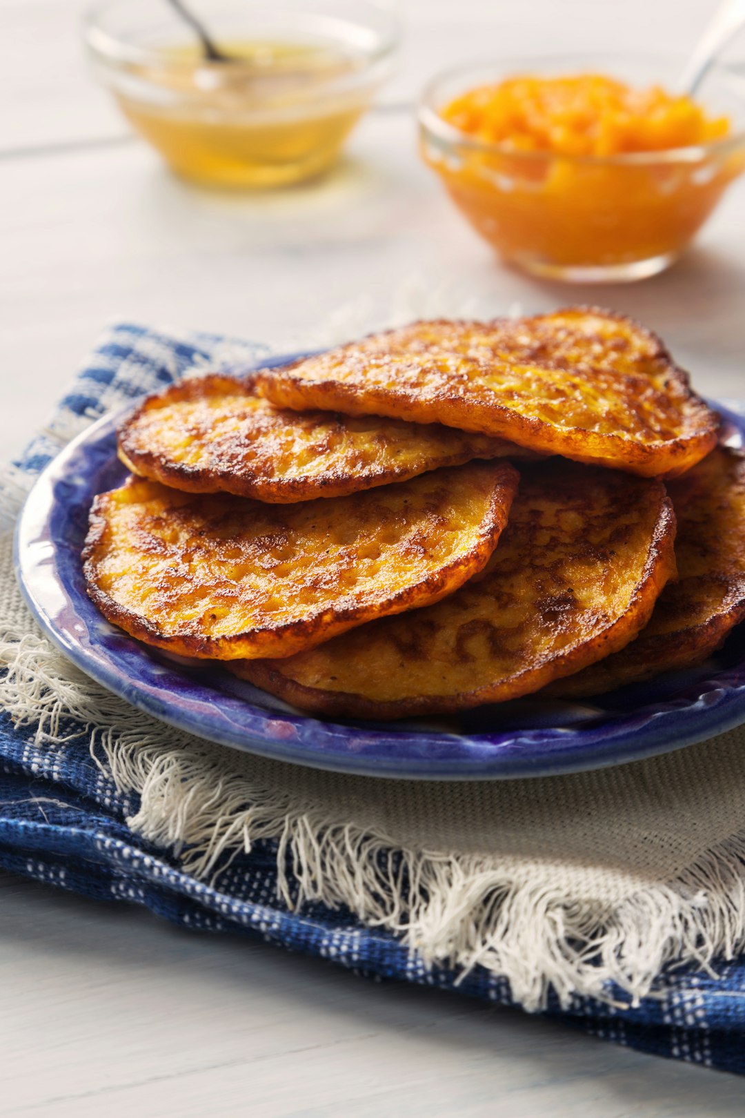 10 Breakfast Ideas Well-Suited for Cozy Fall Mornings
