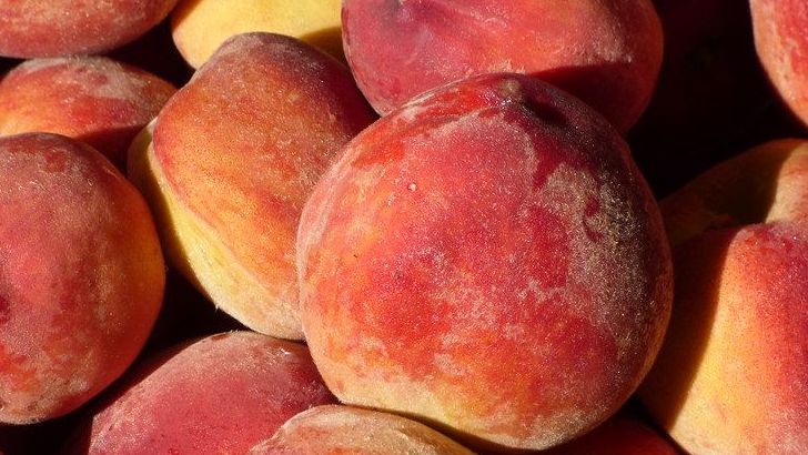 Baker Shares The Best Ways To Elevate A Traditional Peach Cobbler