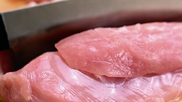 10 Old Cooking Tips That Actually Ruin Your Food