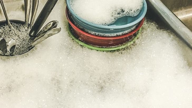 Is Cleaning Dishes The 'British Way' Without Soap Safe? Experts Explain
