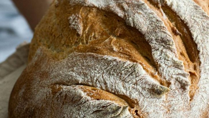 How to Keep Bread Fresh Longer and Prevent Mold With a Simple Storage Trick