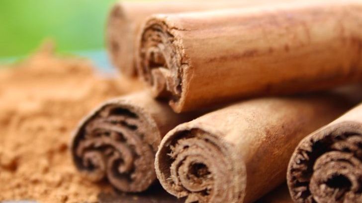 Why Whole Spices Last Longer And Taste Fresher Than Pre-Ground Jars