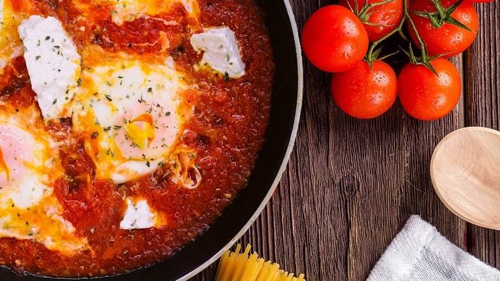 11 Mediterranean Diet Recipes That Skip Calorie Counting, Nutritionists Note