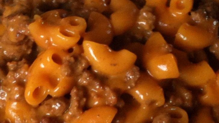 If You Grew Up In The '90s, These 14 Meals Were Often On The Menu