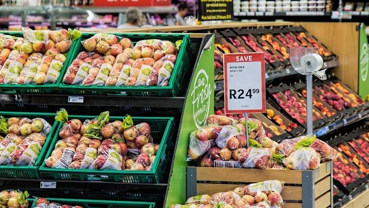 10 Foods Grocery Store Managers Admit They Don't Want You to Notice