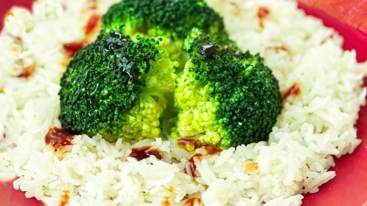 10 Popular Dishes That Actually Lose Nutrients When You Reheat Them