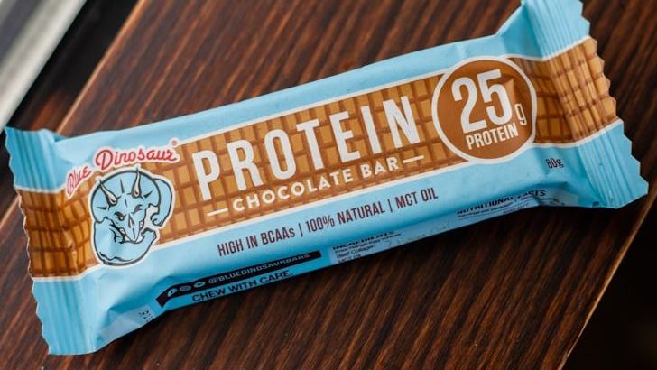 10 "Healthy" Foods Nutritionists Say You Should Think Twice About Eating