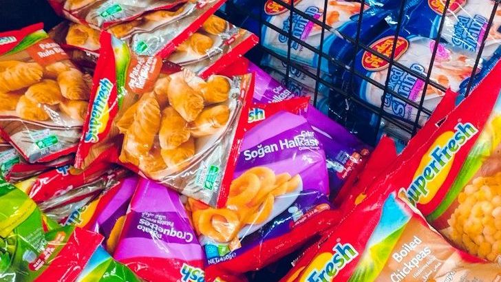 11 Facts About "Fresh" Labels You Should Learn, Grocery Insiders Advise