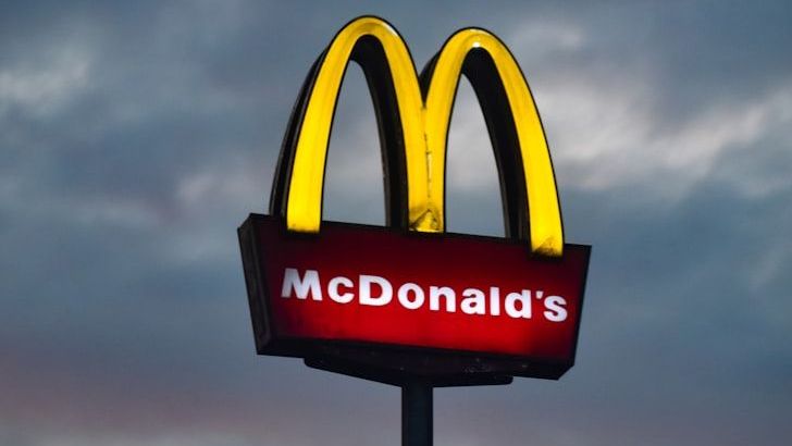 12 Fast-Food Chains Secretly Changing Their Menus - Restaurant Analysts Reveal