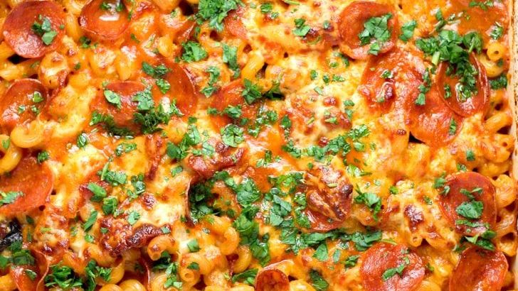 10 Home-Cooked Meals That Faded After the 1990s - Sociologists Report