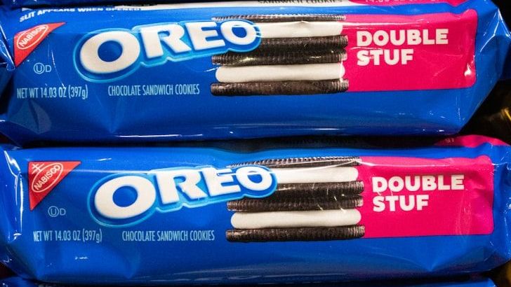 Scientists Say These 10 Snacks Age You Faster Than You Think