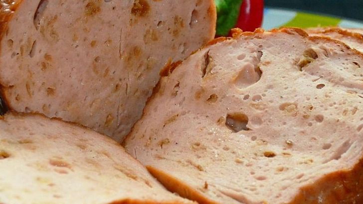 Vintage School Lunches From the '70s That Kids Loved - and Parents Hated